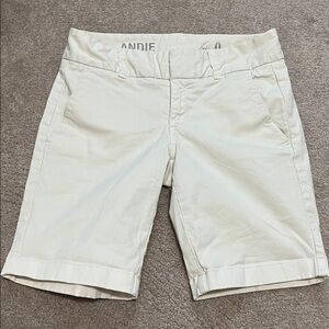 J Crew Shorts Tan Andie sz 0